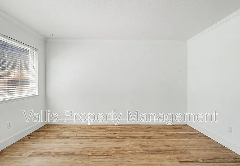 5260 Springcrest Dr S — Photo 8