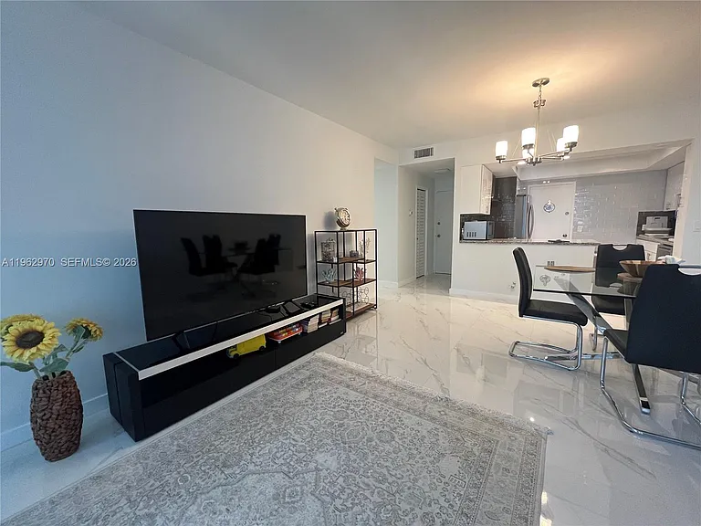 3505 S Ocean Dr #1510 — Photo 6
