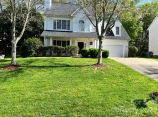 10424 Henbane Ct, Charlotte, NC 28213