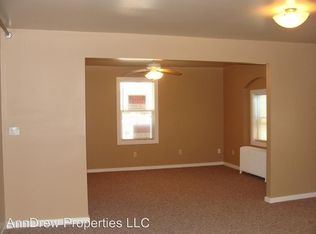 1640 Leonard St NW #B, Grand Rapids, MI