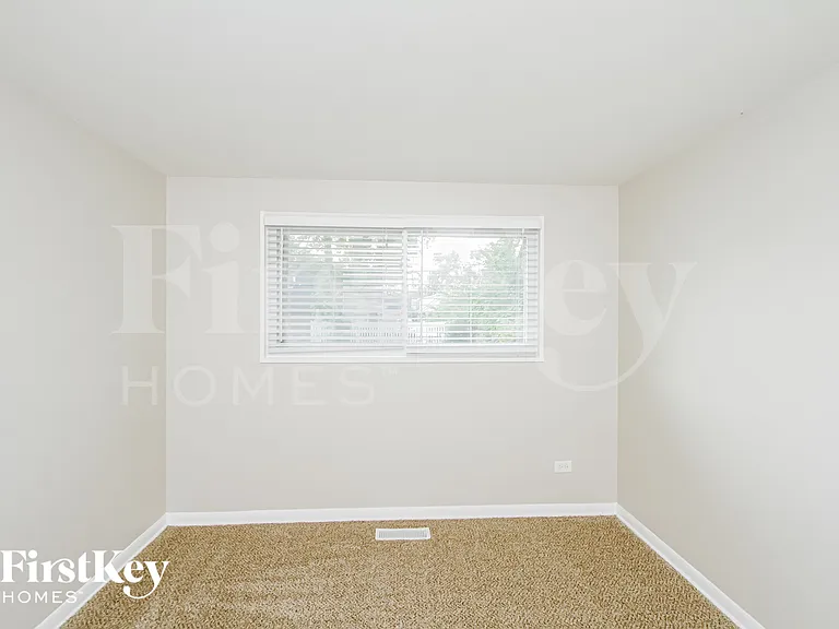 171 Craig Dr W — Photo 13