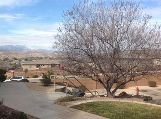 124 Las Hurdes Dr UNIT 1B, Saint George, UT 84770