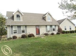 6816 W Grand River Rd, Fowlerville, MI 48836