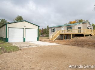 1635 175th Ave, Morley, MI 49336