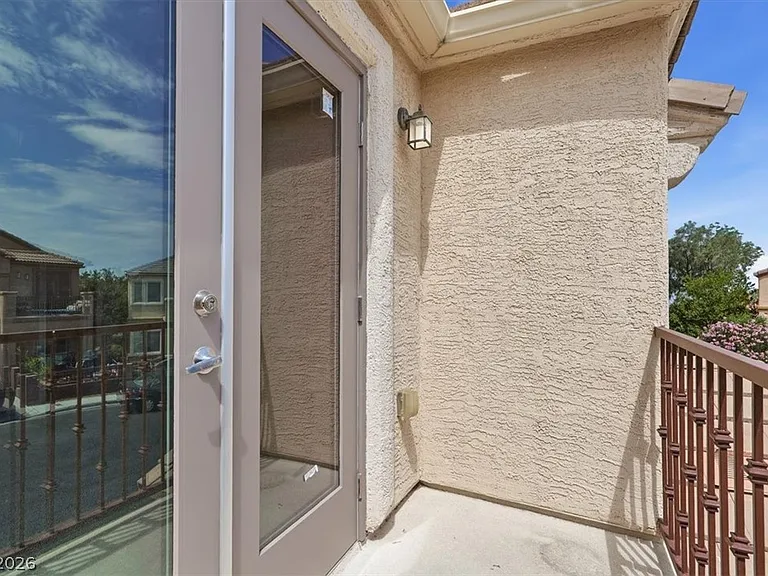 10404 Dark Sands Ave — Photo 11