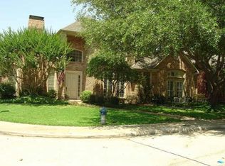 6911 Maple Creek Ln, Dallas, TX 75252