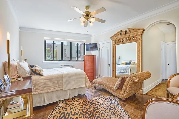 Rented by Corcoran | media 13