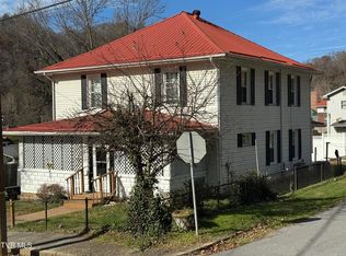 301 Roberts St, Appalachia, VA 24216