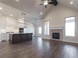 3305 Grasshopper Way, Yukon, OK 73099