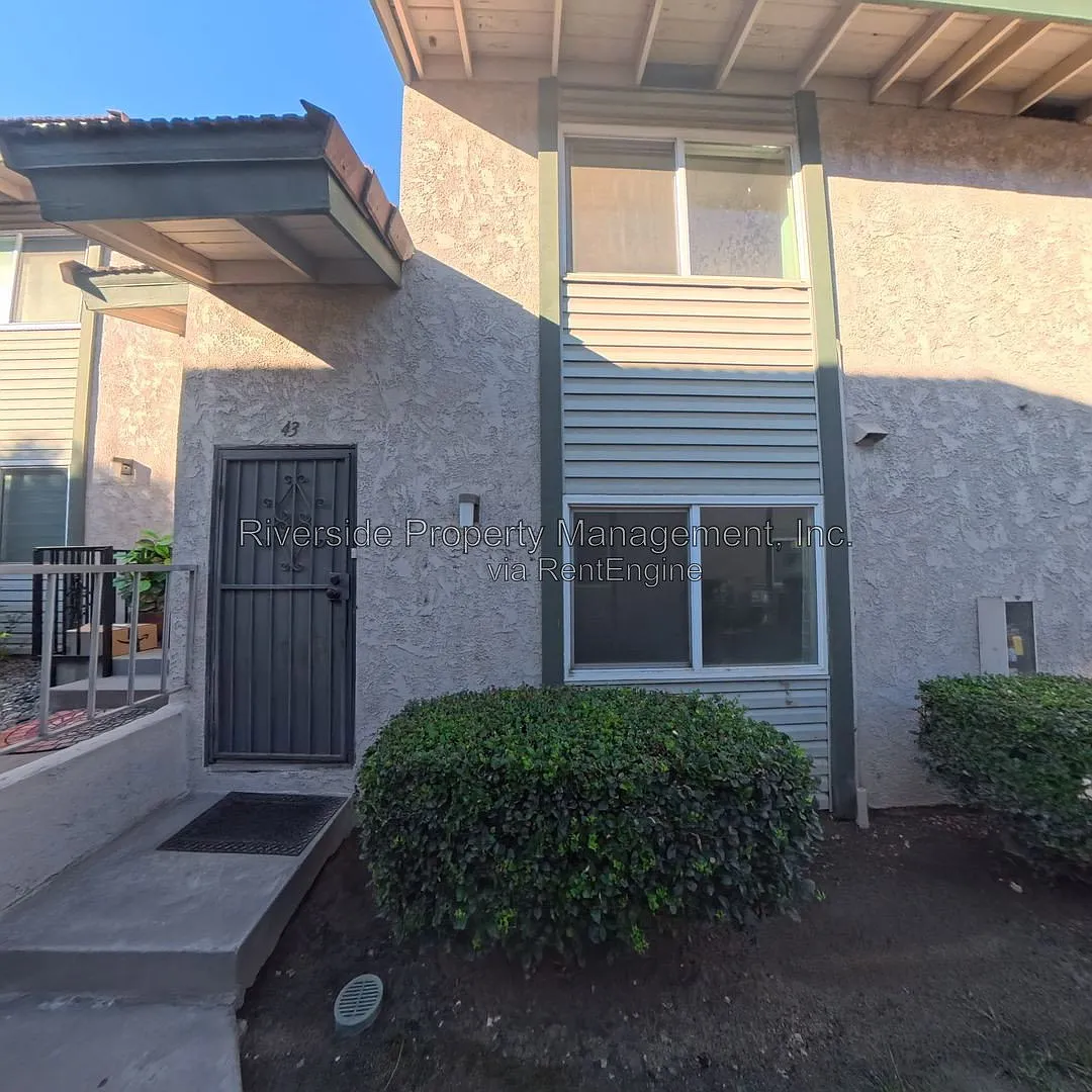 2 bed, 1.5 bath, 1092 sqft, $1,995 — Photo 3