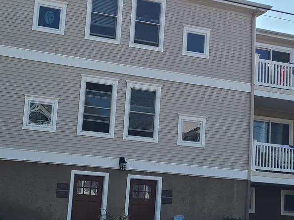 200 E Palm Rd #102, Wildwood Crest, NJ 08260