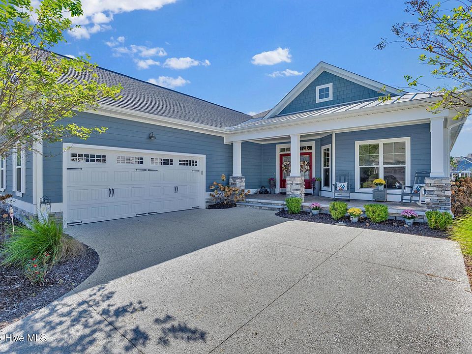1st image of 2158 Palm Pointe NE