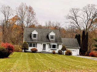 11 Hill Rd, Shawangunk, NY 12589