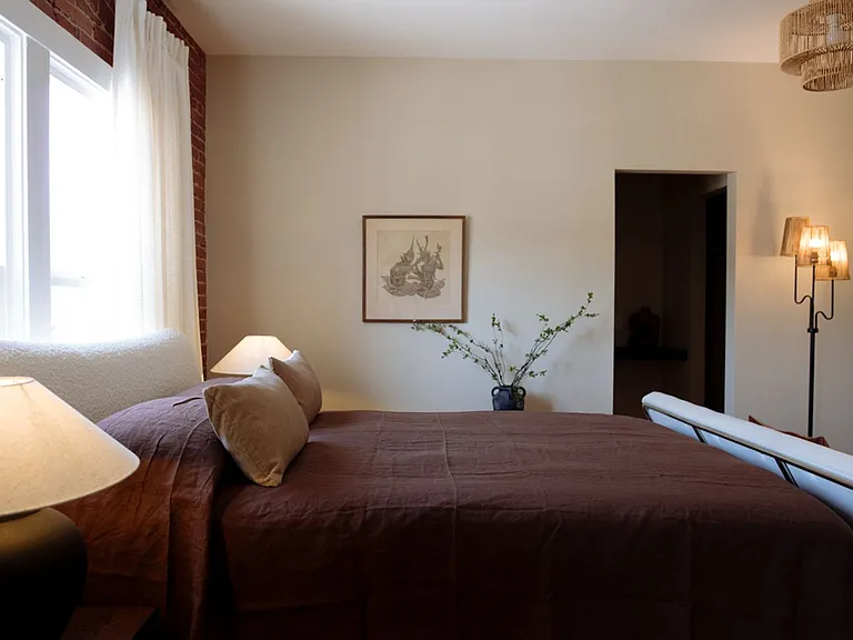 Avondale Hollywood Apartments — Photo 60