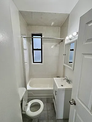 Rented by Minotaur Management | media 12