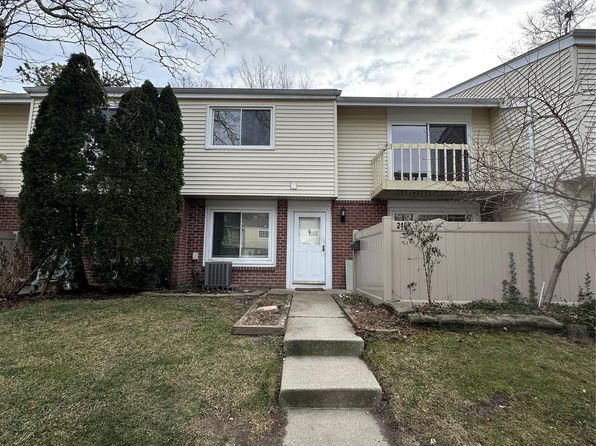 216 Springmeadow Dr UNIT K