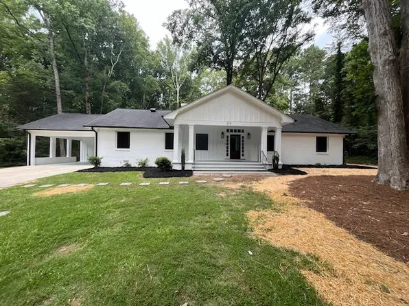 315 Creek Rd W, Greenwood, SC 29646