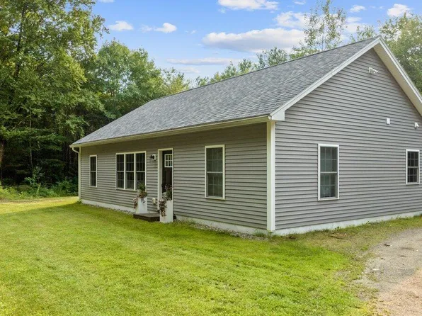 89 E Ridge Road, Sabattus, ME 04280