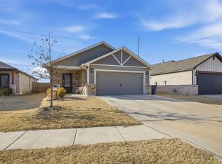 12617 Florence Ln, Yukon, OK 73099