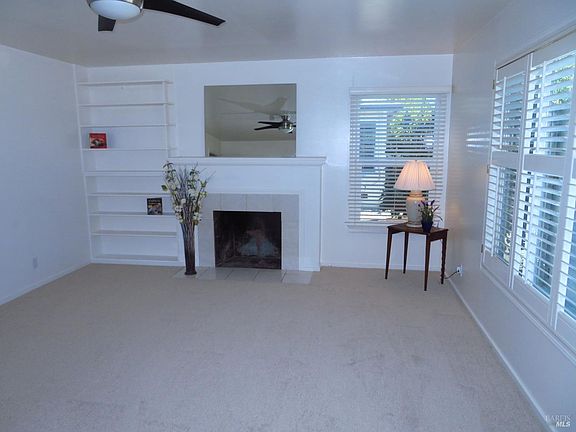 2nd image of 263 Sherwood Drive