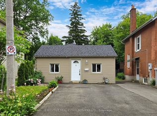 89 John St, Brampton, ON L6W 1Z4