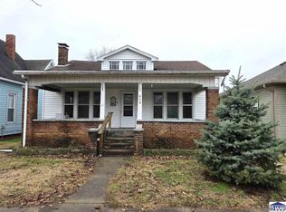 415 S 7th St, Clinton, IN 47842