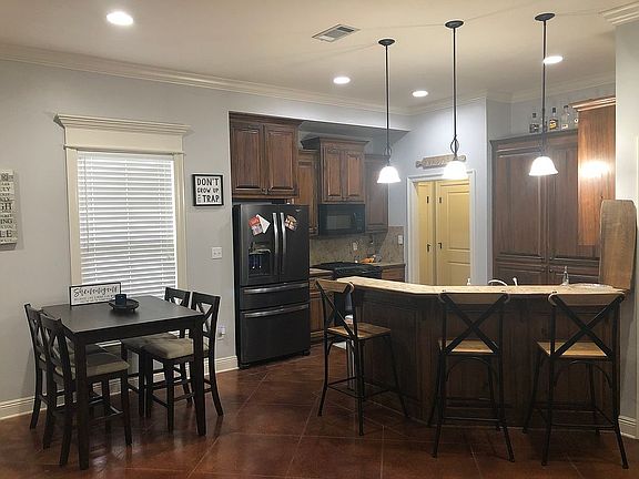 5th image of 2264 Woodland Ct