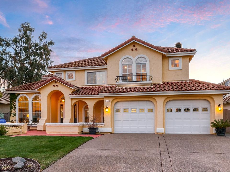 1st image of 2125 Bel Air Ln