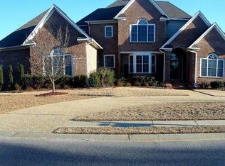 3633 Chagford Ln, Fayetteville, NC 28306