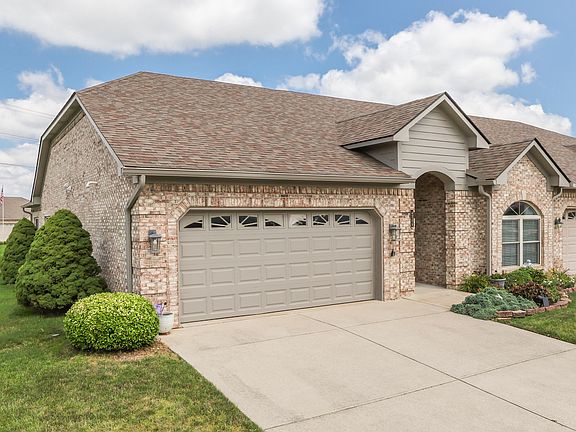 3rd image of 4206 Parma Ct