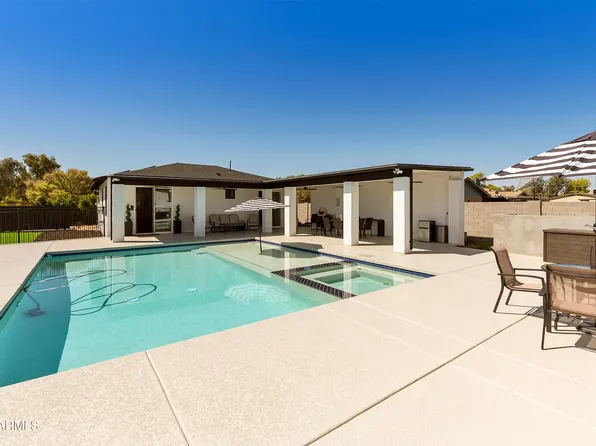 8822 W DEER VALLEY Road, Peoria, AZ 85382