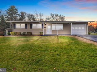 1207 Outer Dr, Hagerstown, MD
