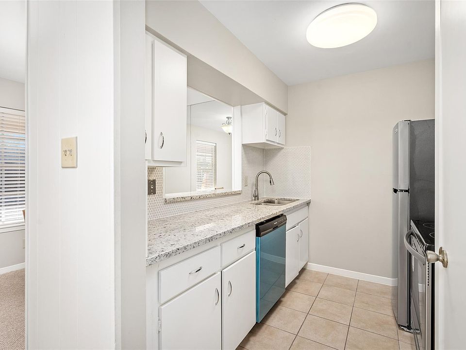 1st image of 9005 Gaylord Dr APT 18