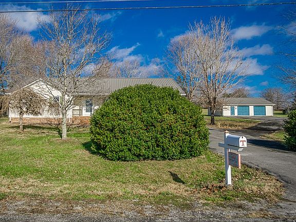 4th image of Beck Ln