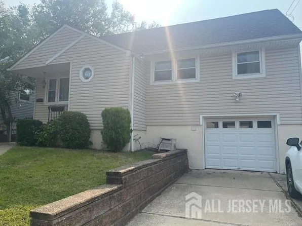 14 Jefferson St, Metuchen, NJ 08840