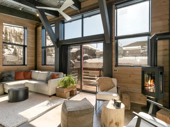 157 Water St, Vail, CO 81649