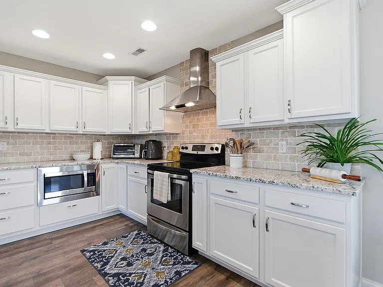 3805 Flatwater Dr — Photo 22