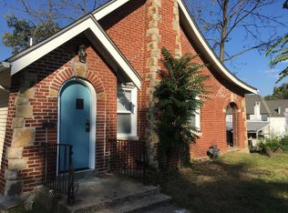 7112 Oak St, Kansas City, MO 64114