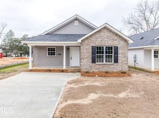 517 Smith St, Dublin, GA 31021