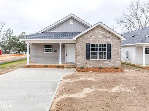 517 Smith St, Dublin, GA 31021