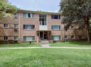 17274 Bentler St APT 55, Detroit, MI 48219