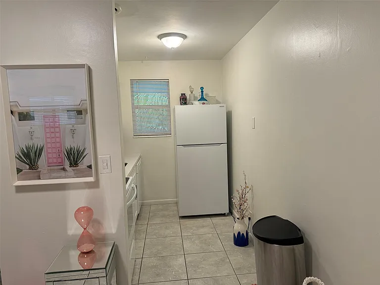 1620 NE 20th Ave #2 — Photo 9