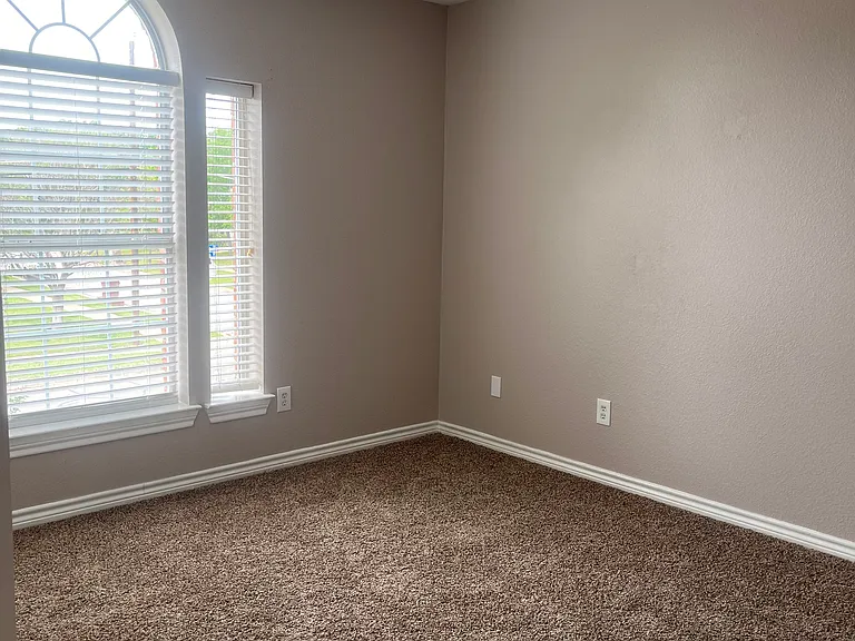 5619 Andalusia Trl — Photo 9