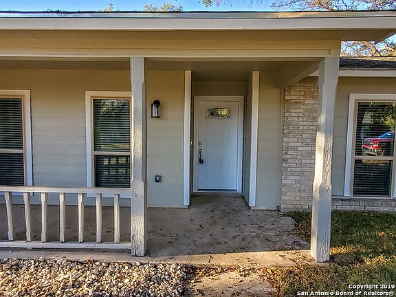 2nd image of 5831 Oak Run St