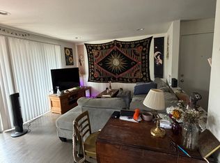 2122 E Jefferson St APT 12, Seattle, WA 98122