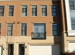 4105 Halsted St, Fairfax, VA 22033