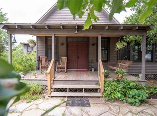 1745 Schoenberg Rd, Carmine, TX 78932