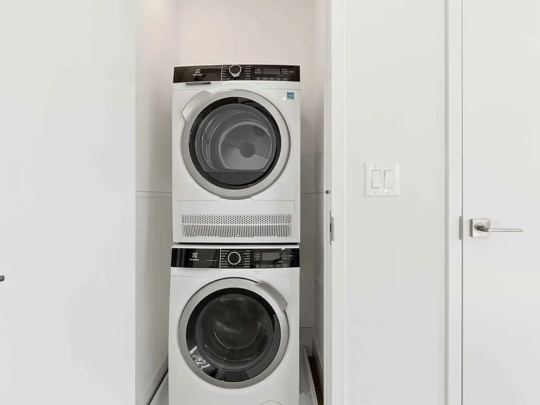 45-10 215th Pl #3D — Photo 11