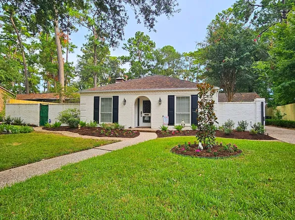 10115 Holly Springs Dr, Houston, TX 77042