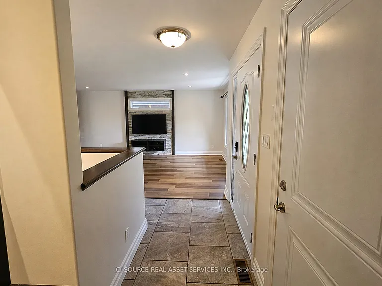6 Aspen Dr #1 — Photo 5